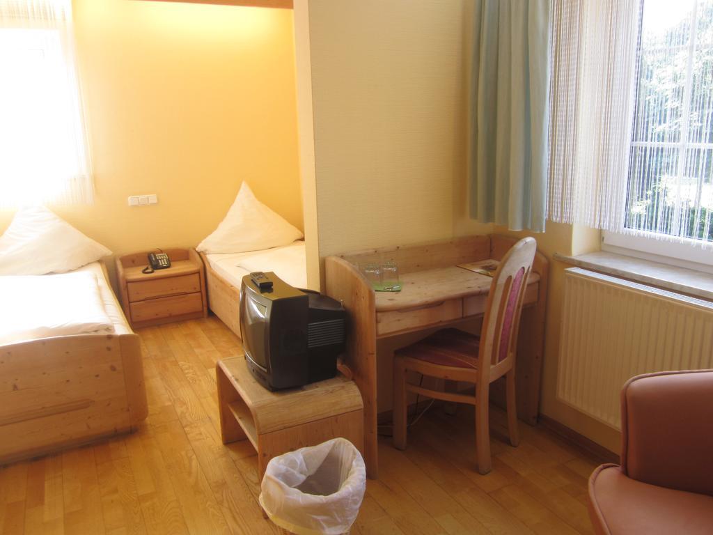 Landgasthof Goldene Rose Grub am Forst 외부 사진