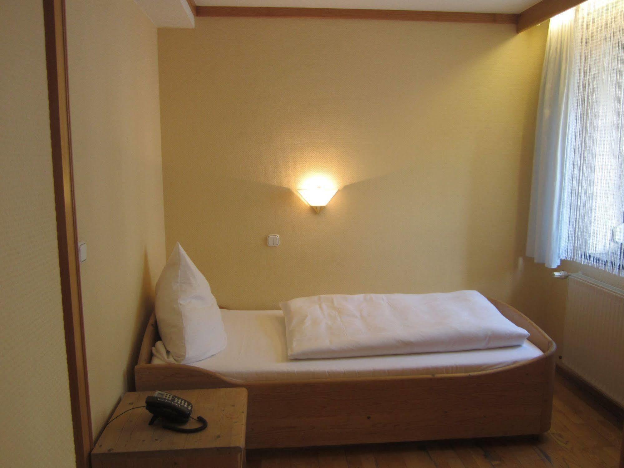 Landgasthof Goldene Rose Grub am Forst 외부 사진